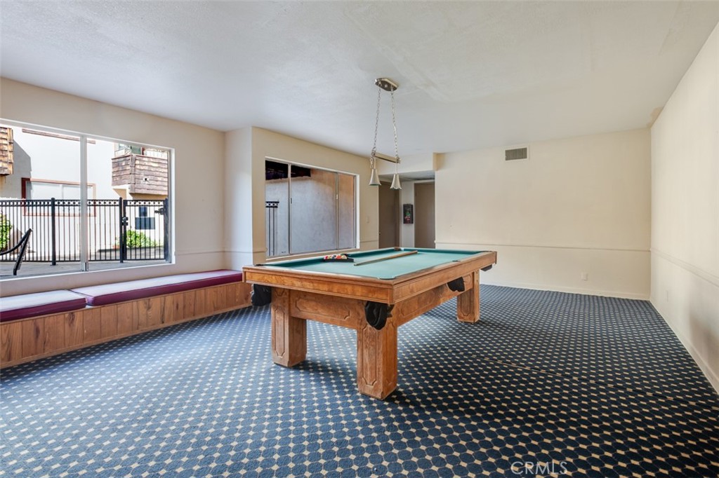 5414 Newcastle Property Photo 18