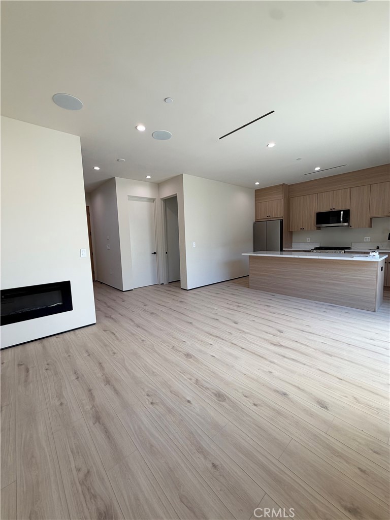 5656 Mammoth Ave Property Photo 4