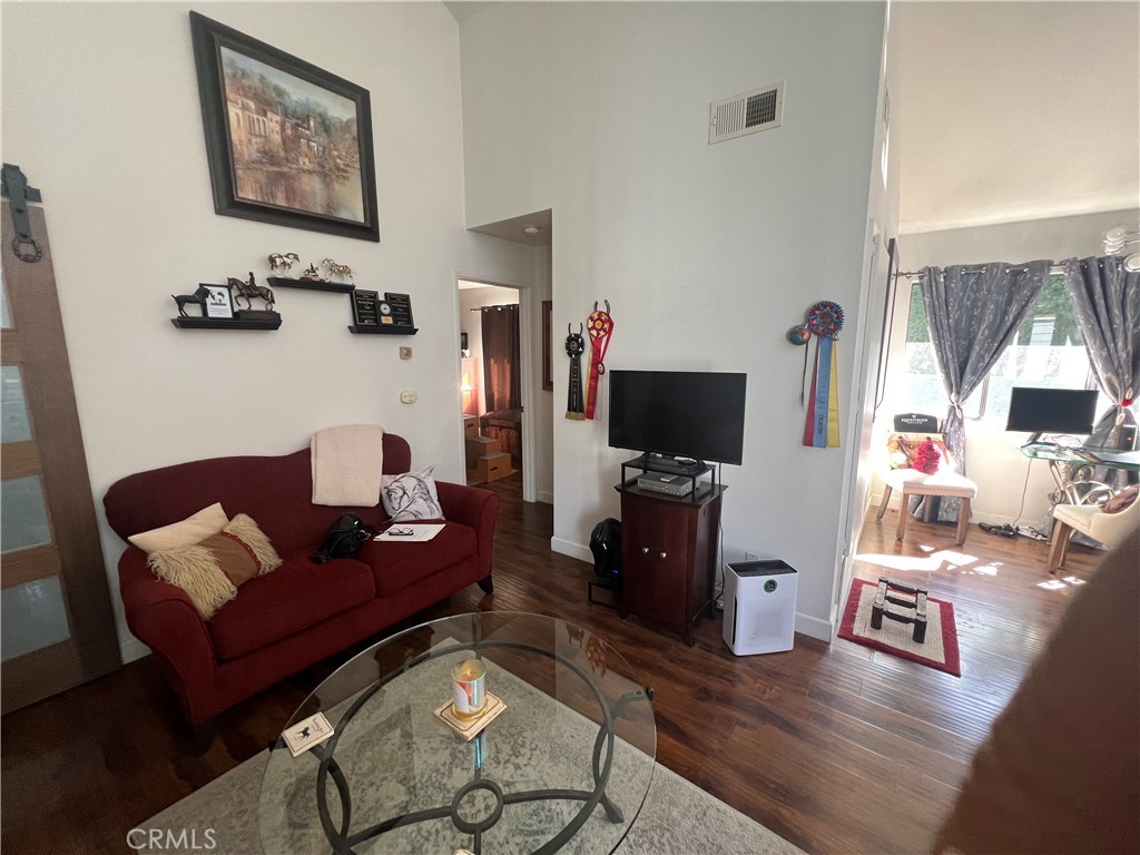 661 Arneill Road Property Photo 7