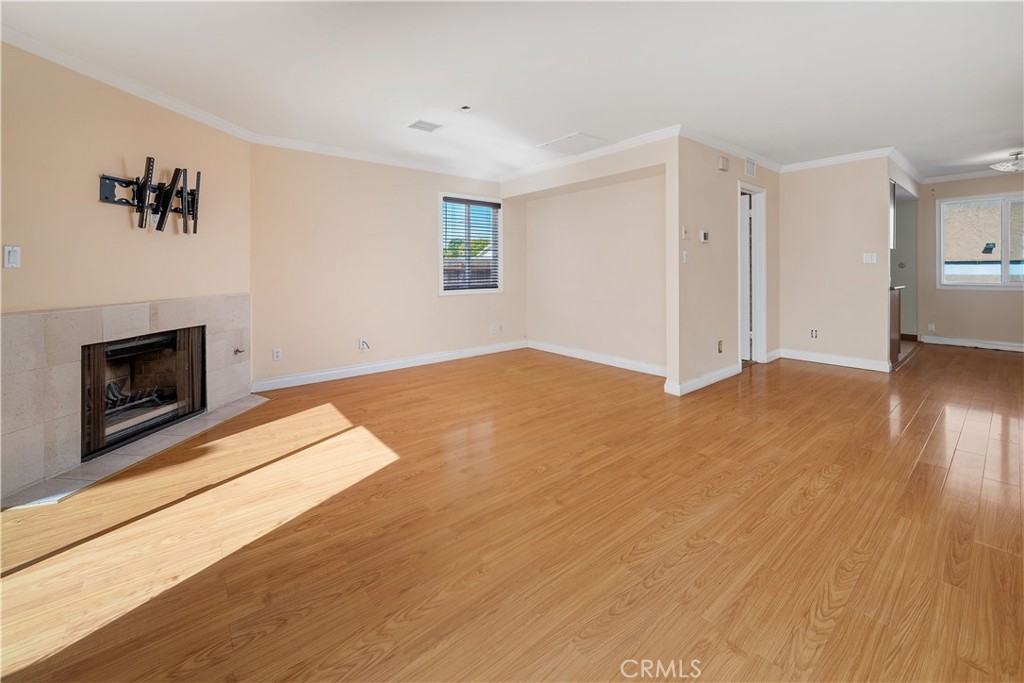 6101 Fulton Avenue 9 Property Photo 5
