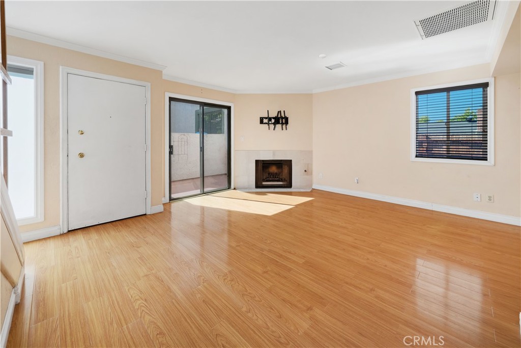 6101 Fulton Avenue 9 Property Photo 6