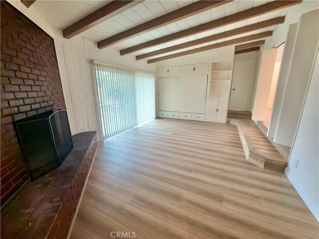 17822 Vanowen Property Photo 11