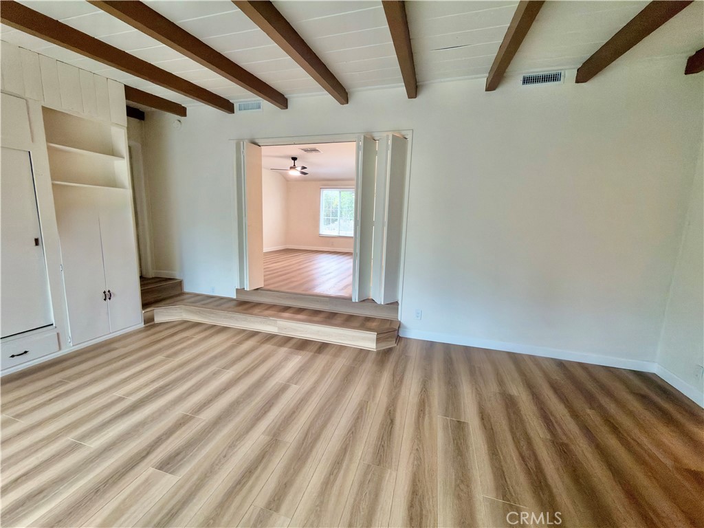 17822 Vanowen Property Photo 12