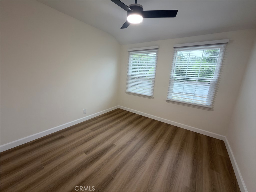 17822 Vanowen Property Photo 13