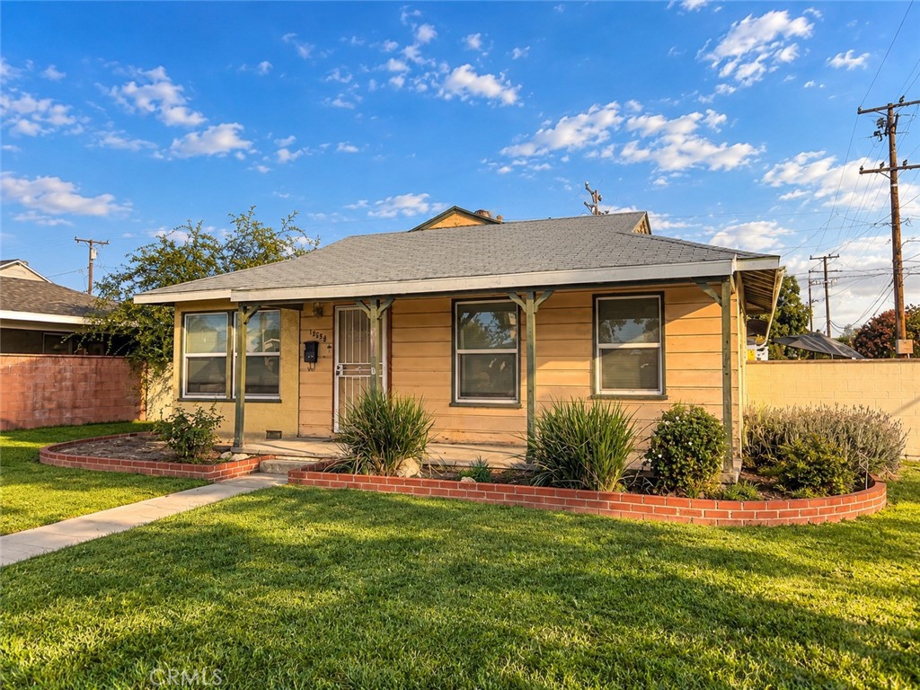 14544 Studebaker Road Property Photo 4