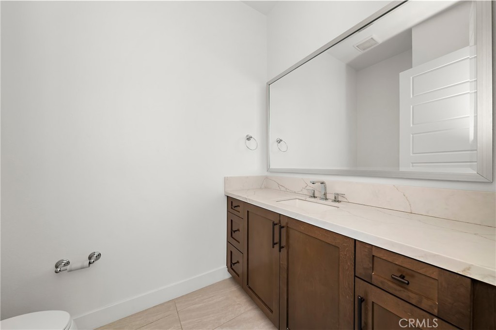 11740 N Hillsborough Property Photo 16
