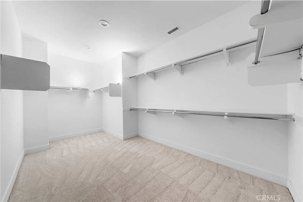 11740 N Hillsborough Property Photo 27