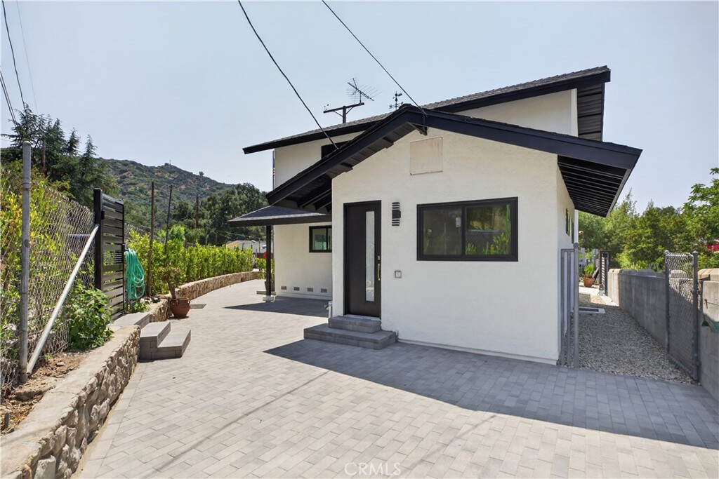 7515 Mcgroarty Property Photo 4