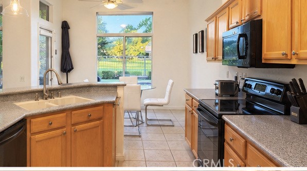 78556 Kensington Property Photo 5
