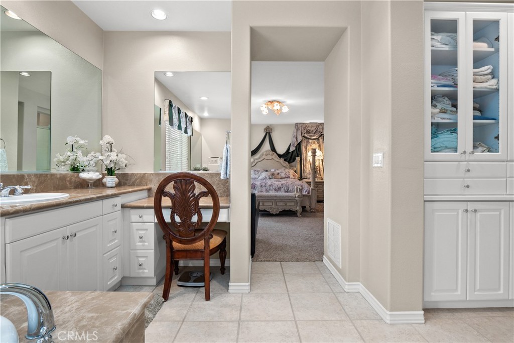 26163 Shadow Rock Lane Property Photo 42
