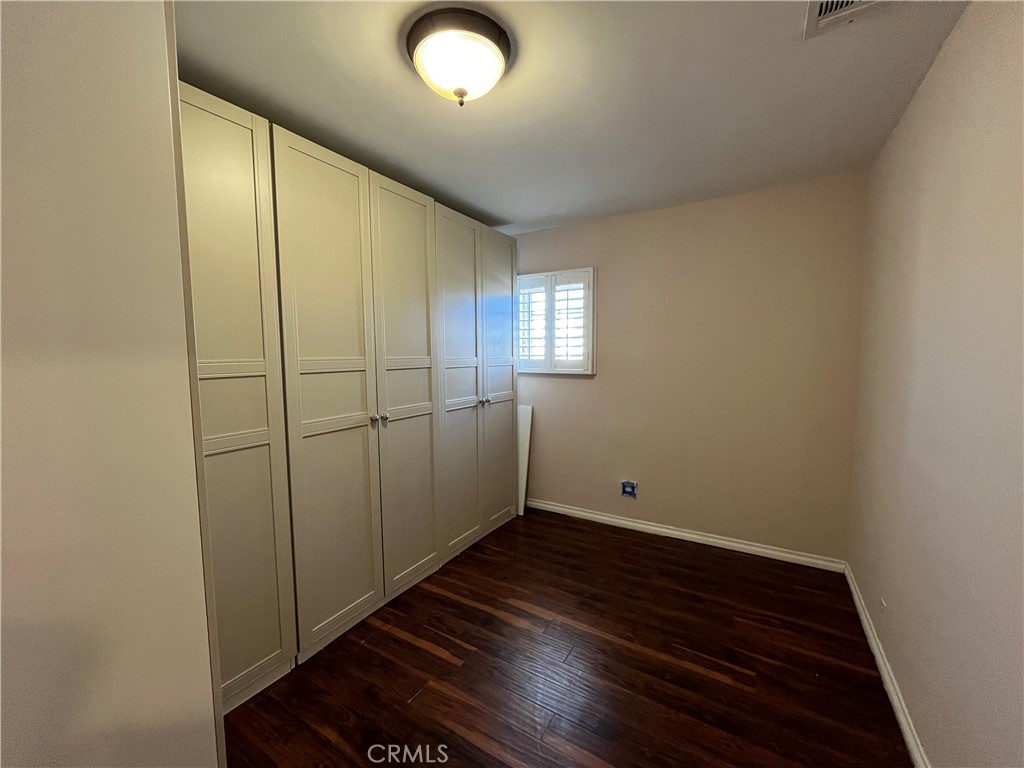 8334 Aura Property Photo 17