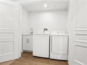 1598 Long Beach 407 Property Photo 6