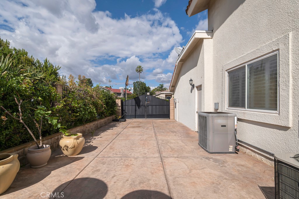 2953 Klamath Property Photo 59