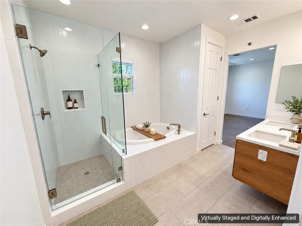 16707 Nicklaus Drive 34 Property Photo 48