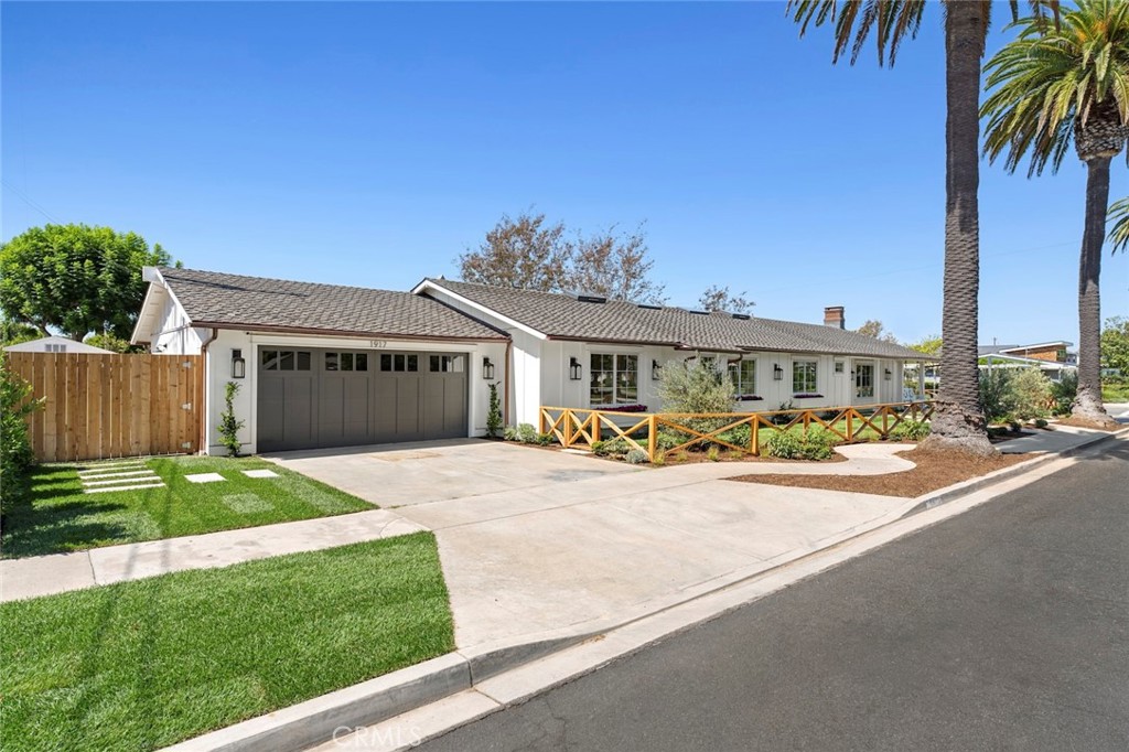 1917 Tustin Avenue Property Photo 1
