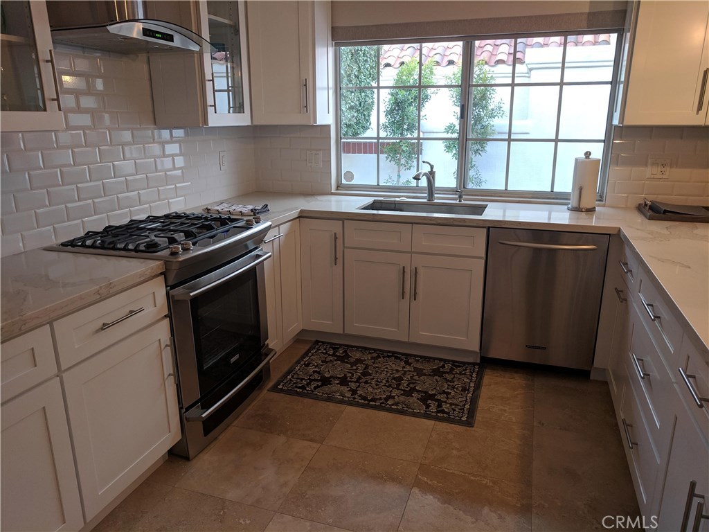 43695 Calle Las Brisas W Property Photo 6