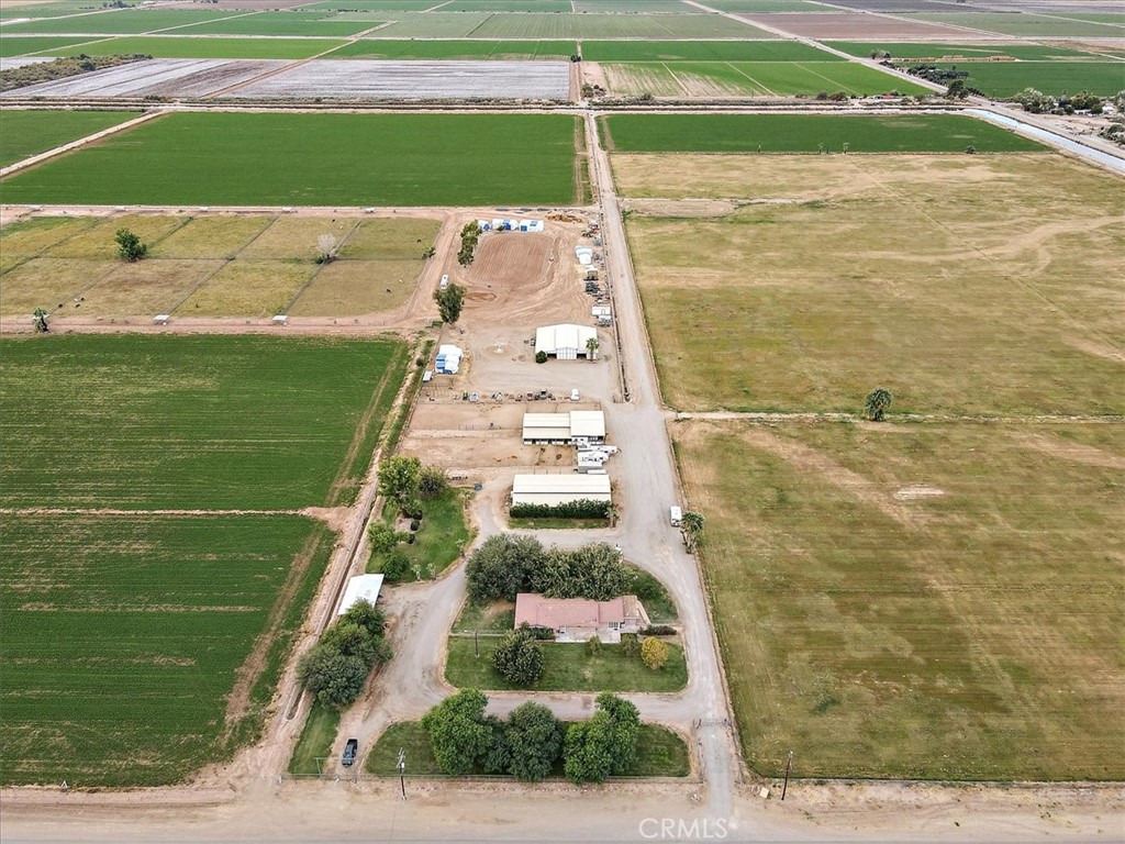 4251 N Intake Boulevard Property Photo 1