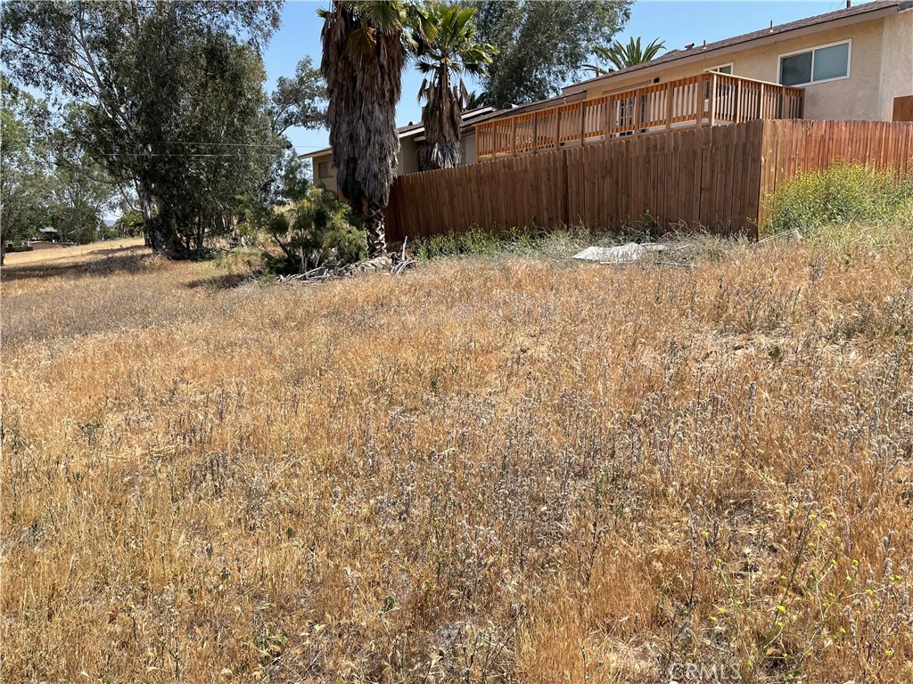 15 Riverside Drive Property Photo 25