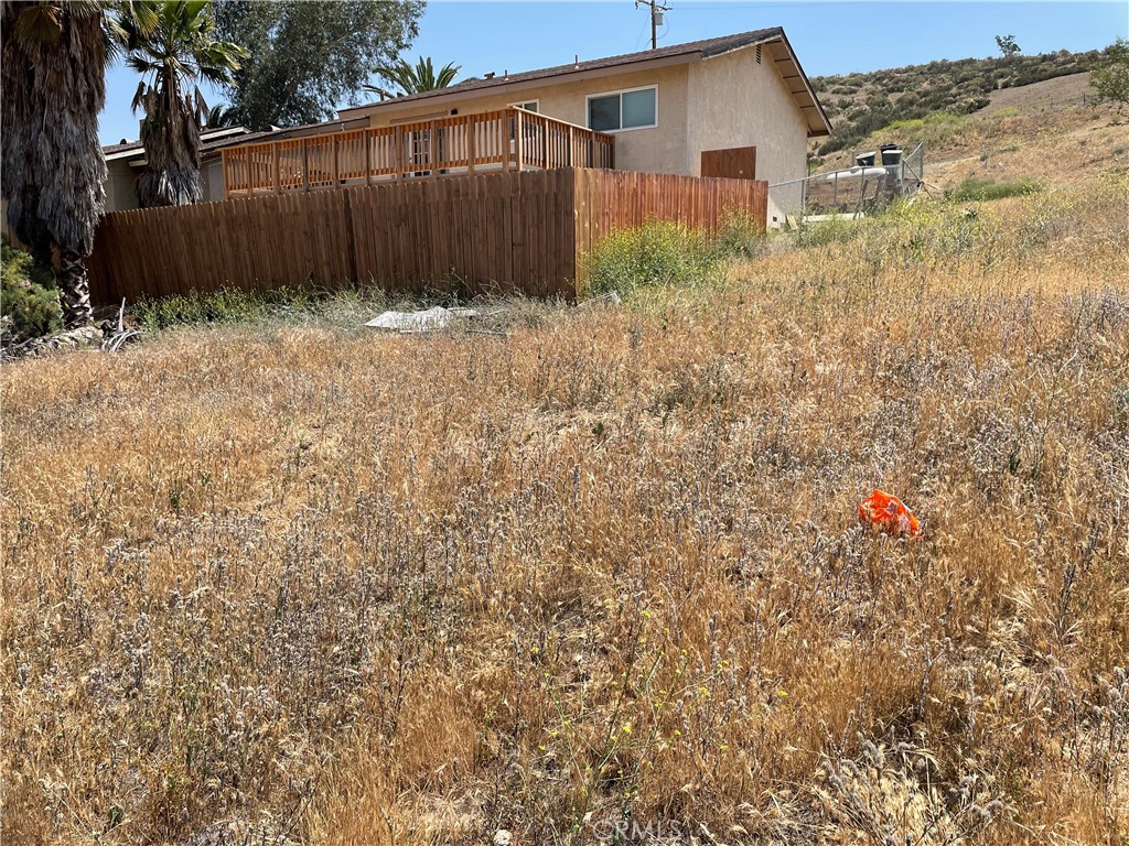 16 Riverside Drive Property Photo 23