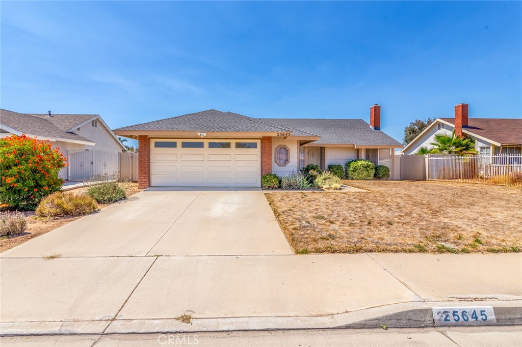 25645 Delphinium Avenue Property Photo 3