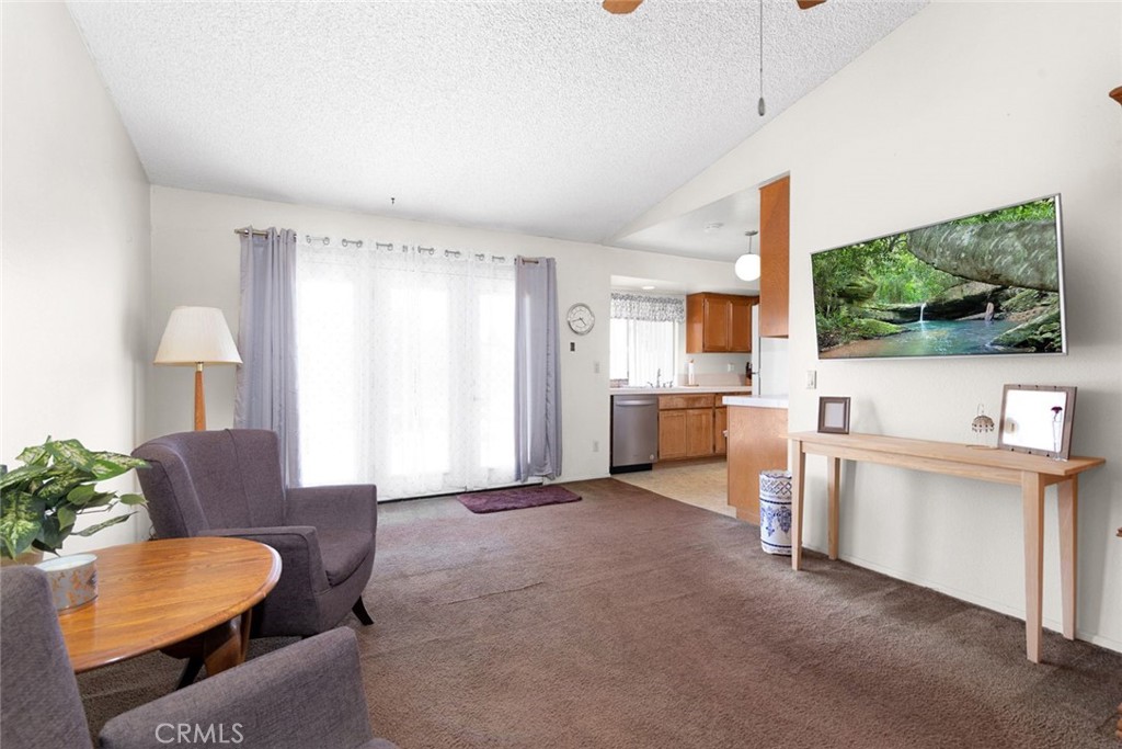 25645 Delphinium Avenue Property Photo 15