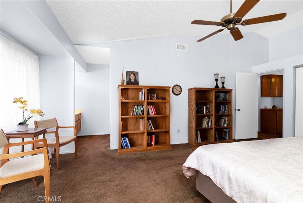 25645 Delphinium Avenue Property Photo 26