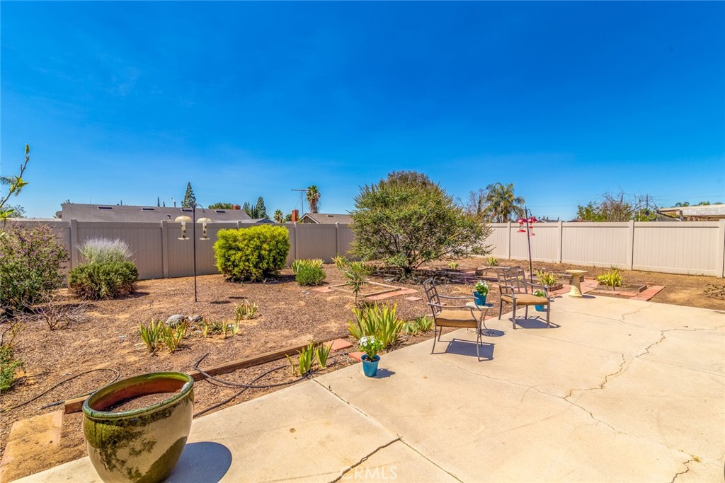 25645 Delphinium Avenue Property Photo 37