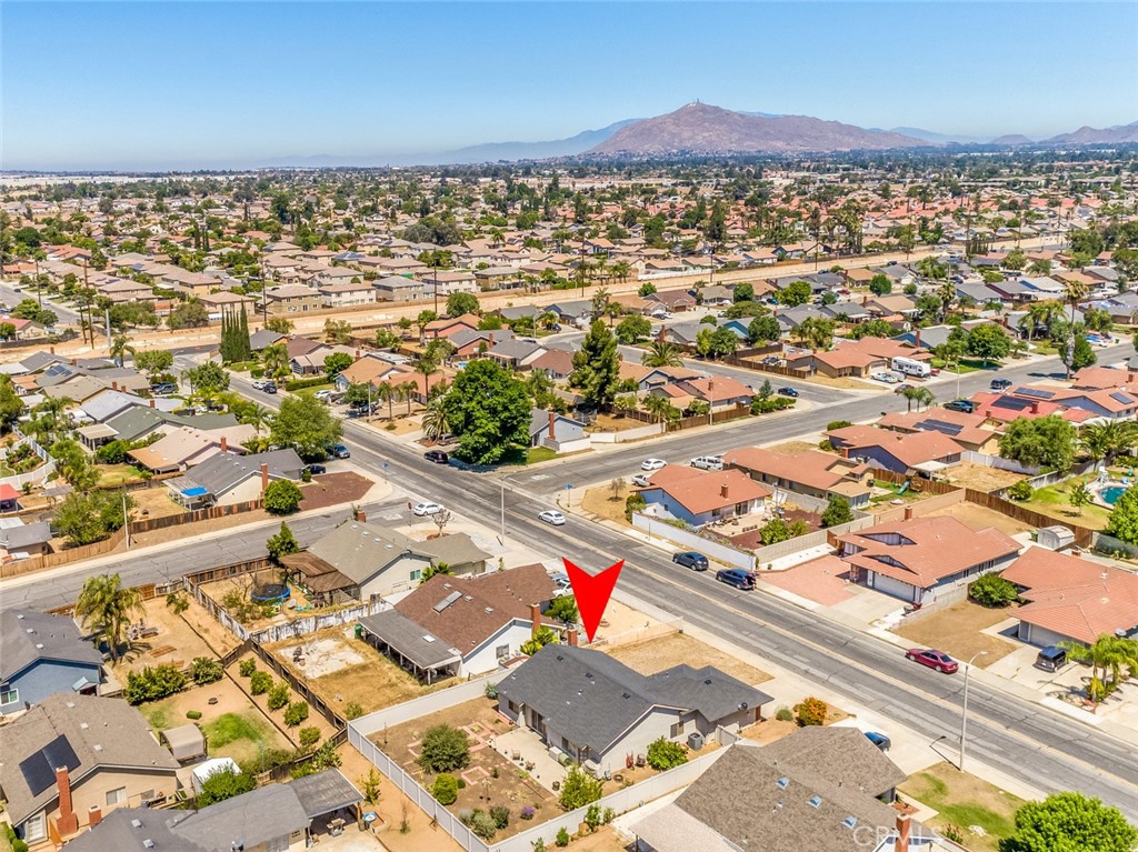 25645 Delphinium Avenue Property Photo 43