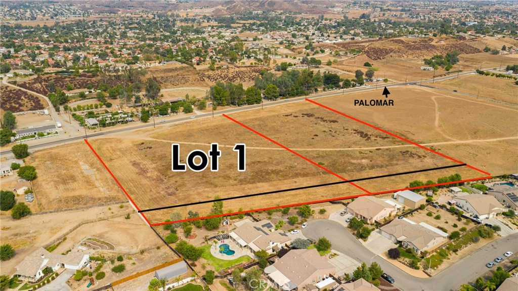 1 Palomar Street Property Photo 2