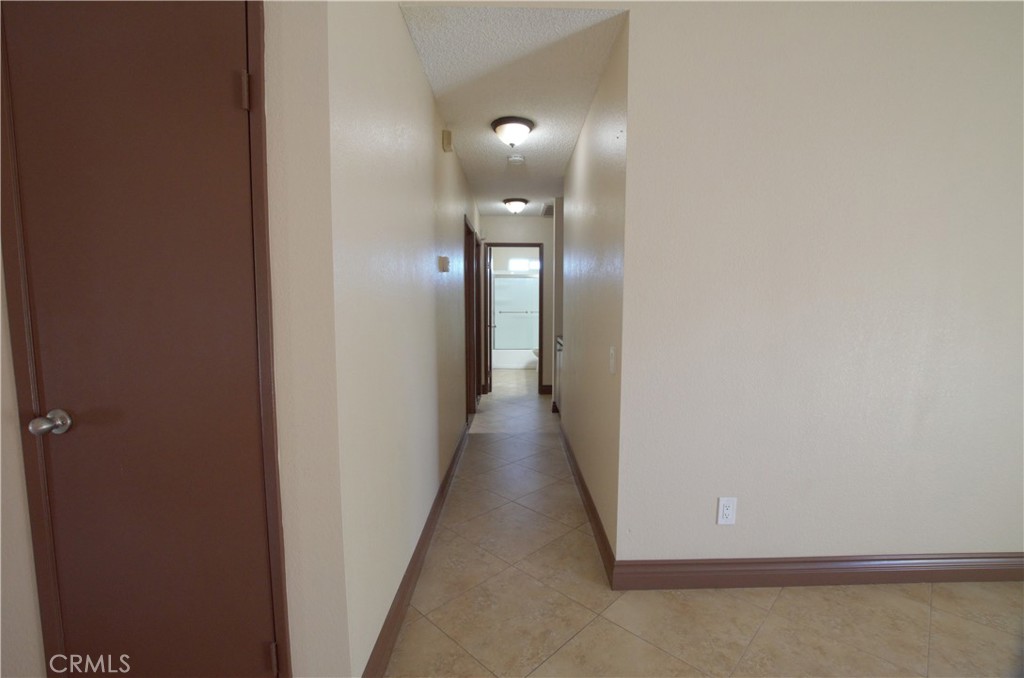 25189 Monroe Avenue Property Photo 21