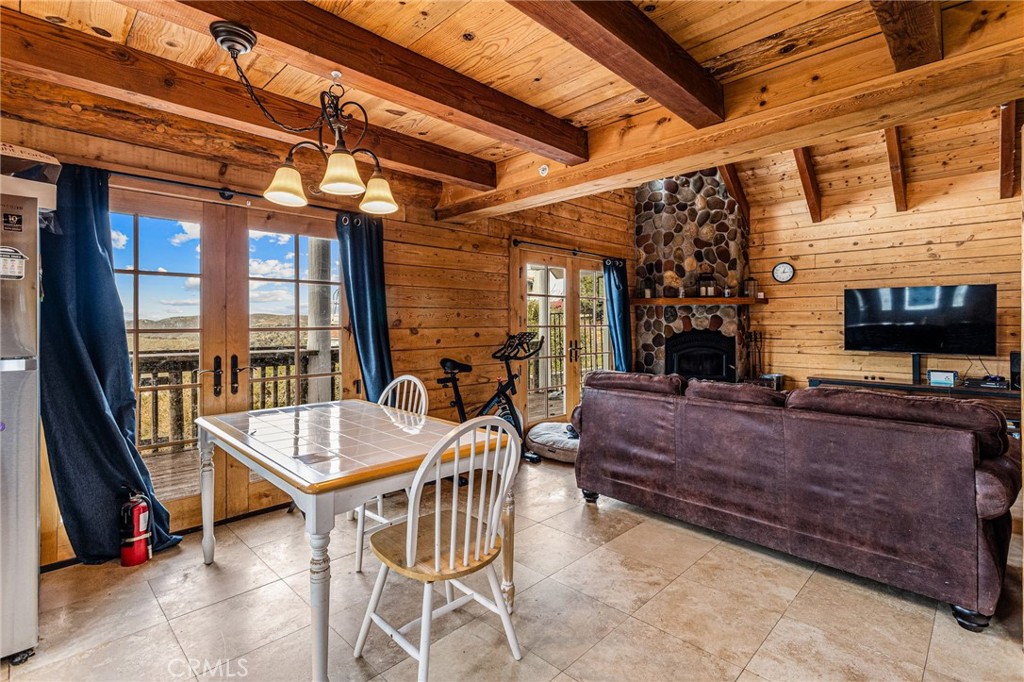 17180 Mile High Road Property Photo 5