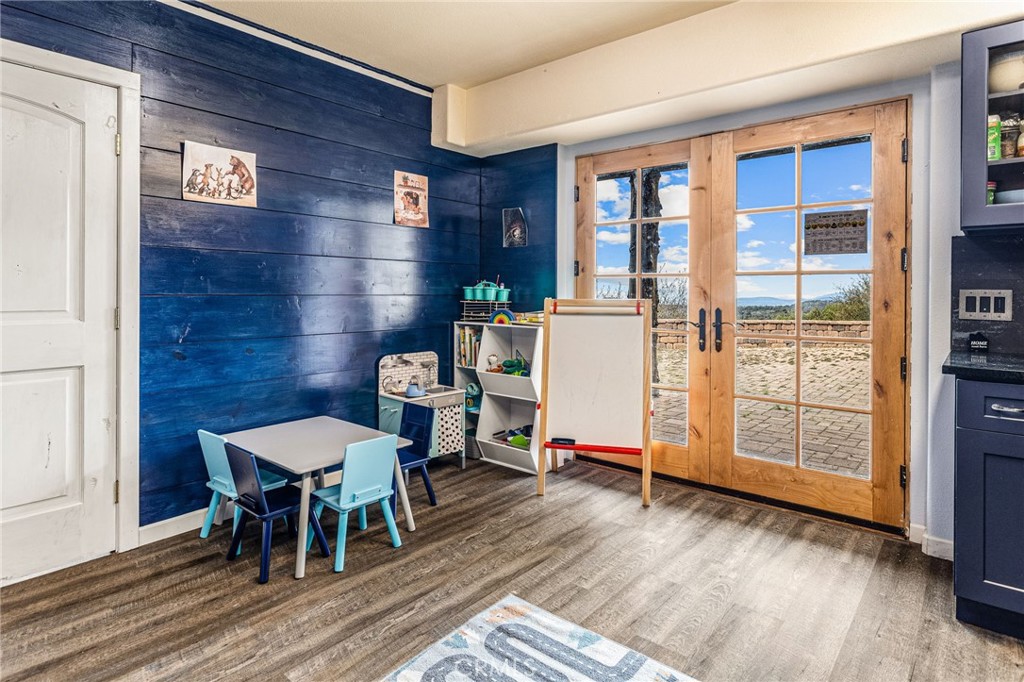 17180 Mile High Road Property Photo 26