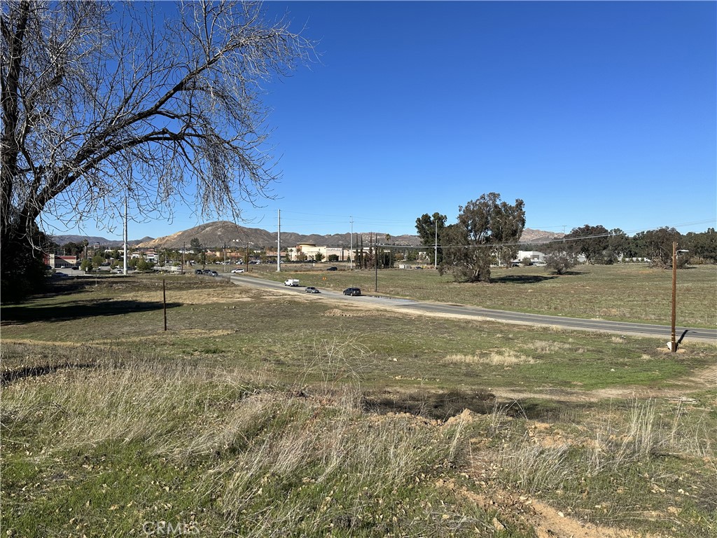 0 Dexter Property Photo 2