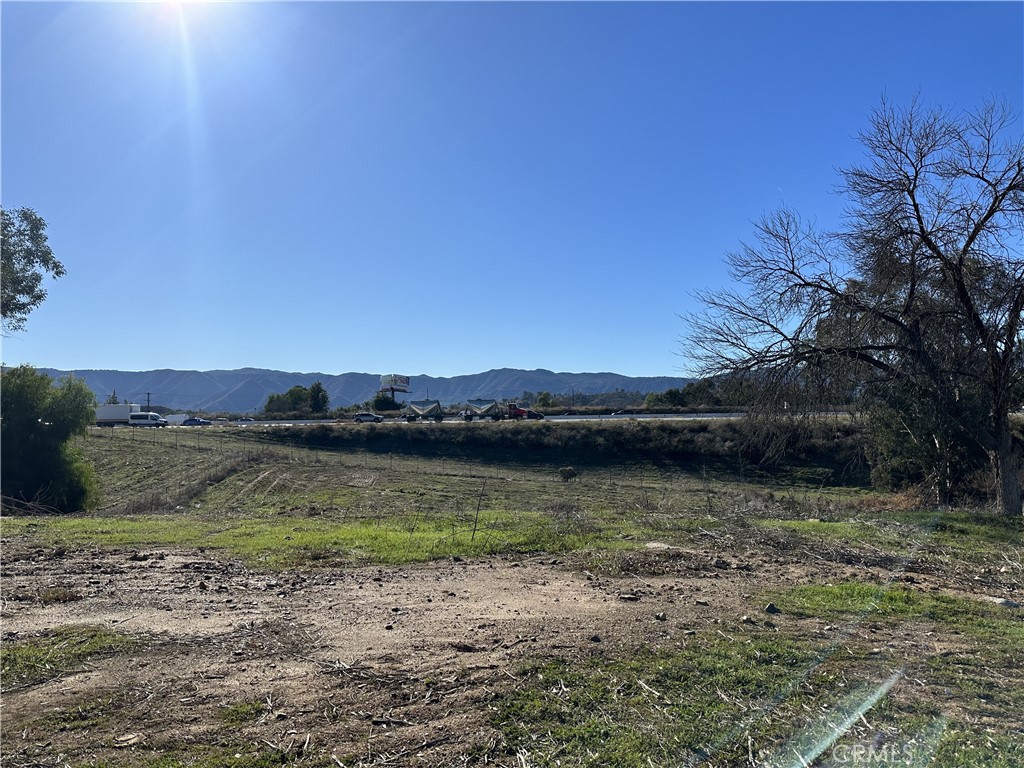 0 Dexter Property Photo 3