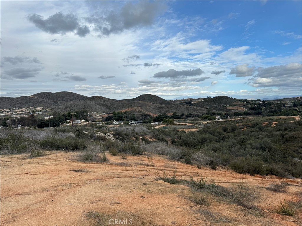 17 Orange Property Photo 1