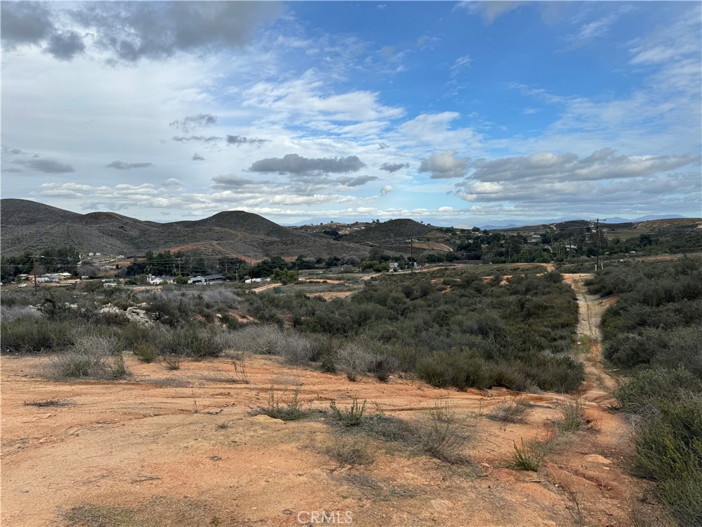 17 Orange Property Photo 5