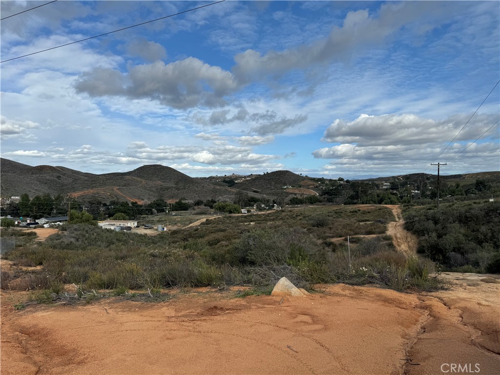 17 Orange Property Photo 8