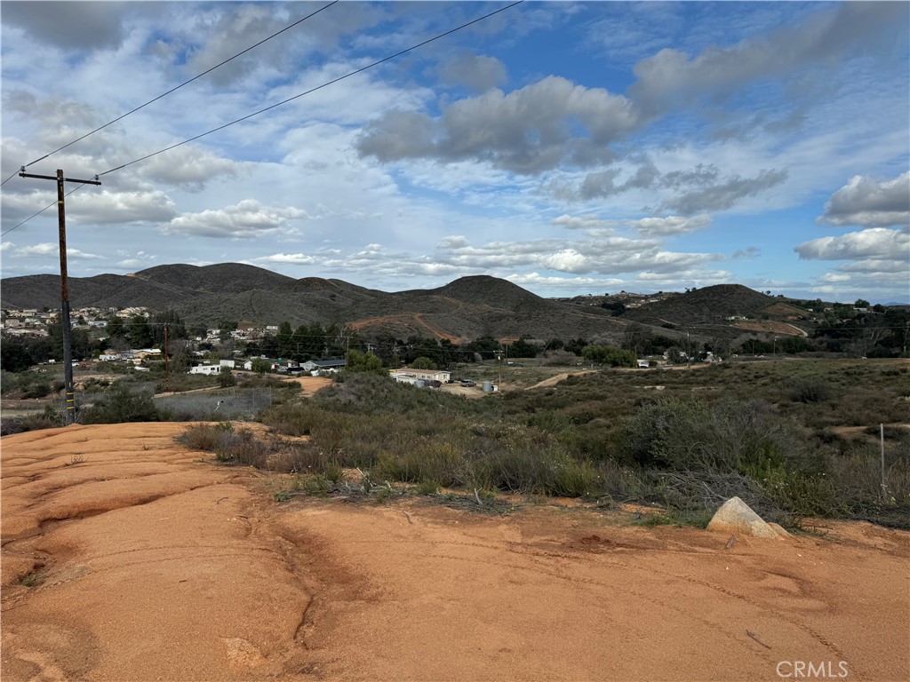 17 Orange Property Photo 10