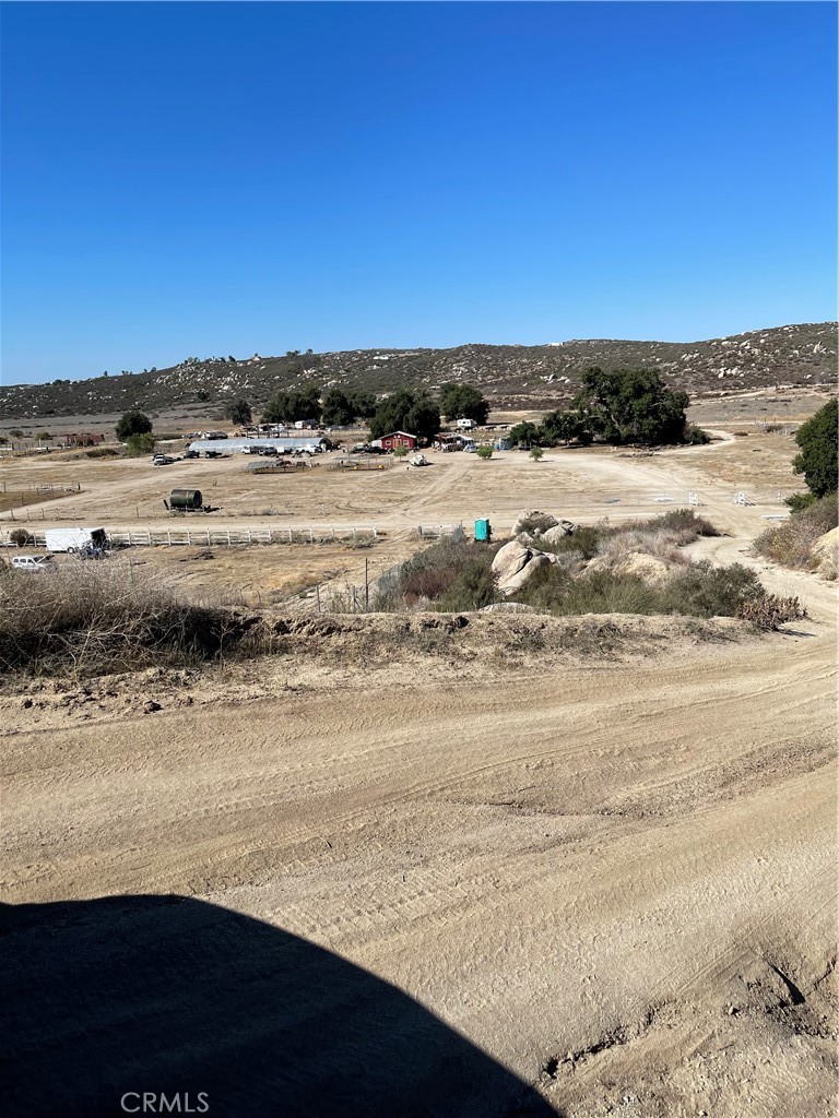 1718 Milpas Road Property Photo 2