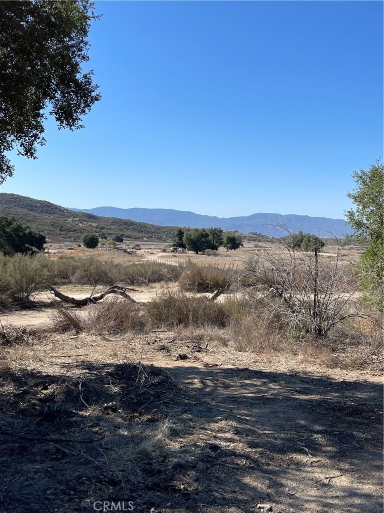1718 Milpas Road Property Photo 6