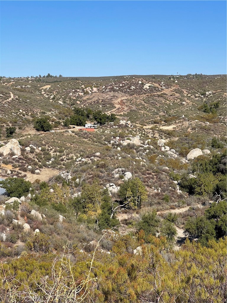 1718 Milpas Road Property Photo 14