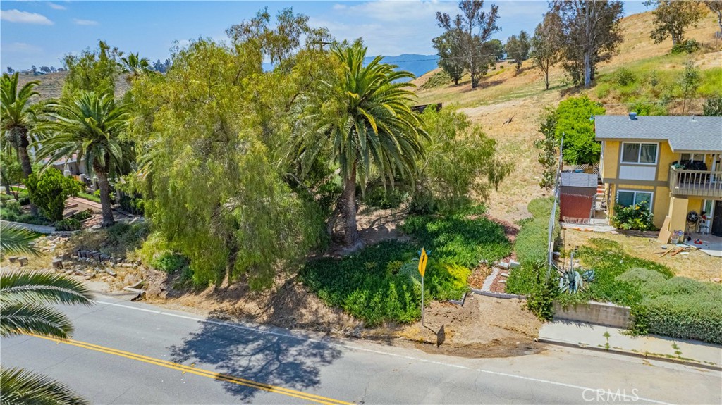 457 Gunnerson Street Property Photo 4
