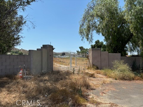 21105 Webster Avenue Property Photo 1