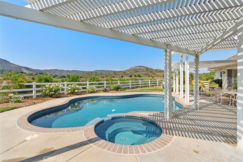 23505 Carancho Road Property Photo 40