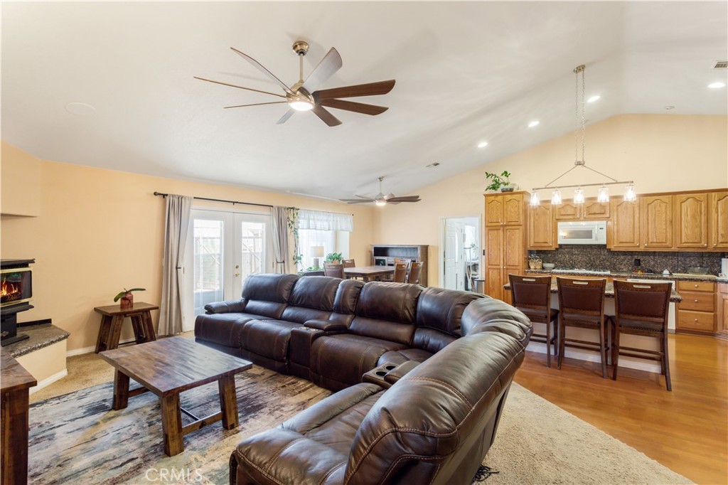 57050 Knollwood Drive Property Photo 12