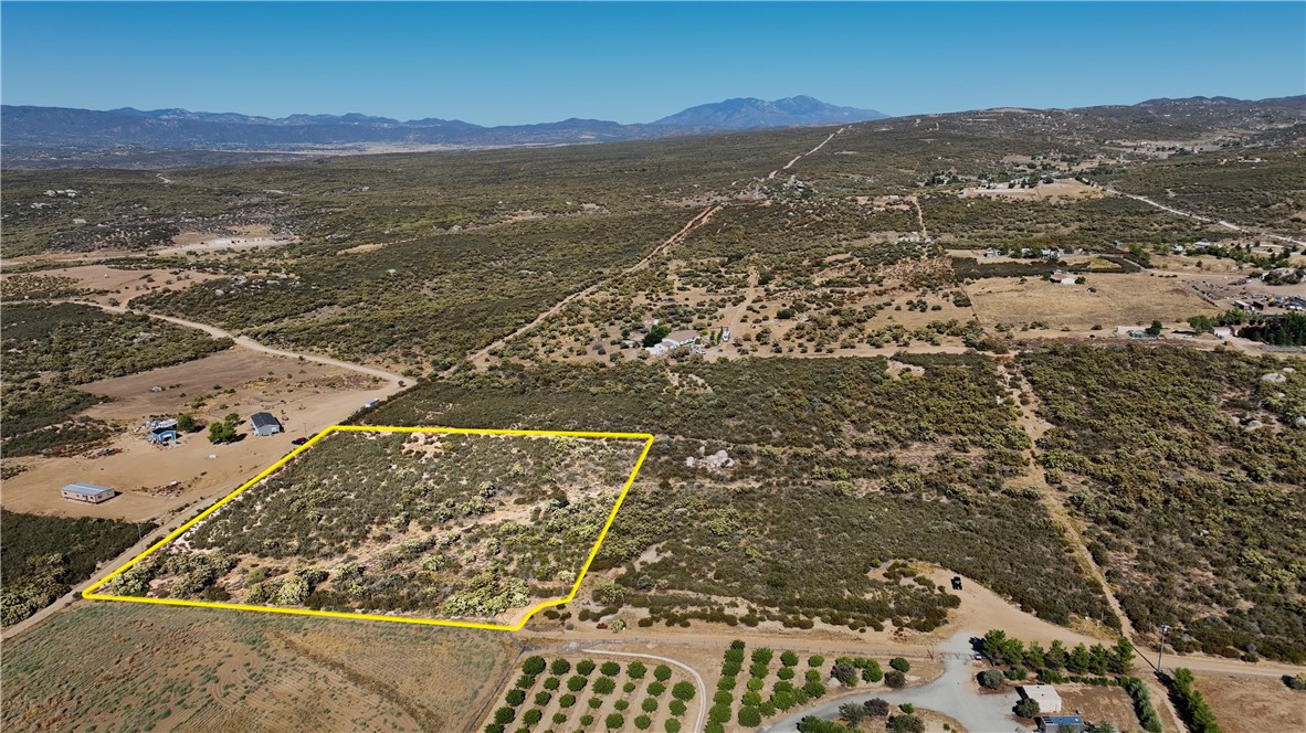 31 Brownie Road Property Photo 1