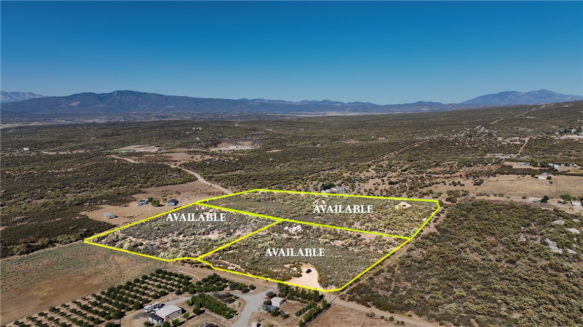 32 Brownie Road Property Photo 2