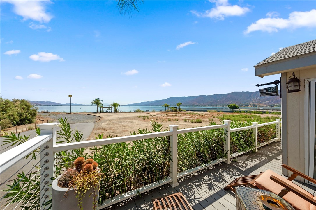32000 Riverside J-8 Property Photo 2