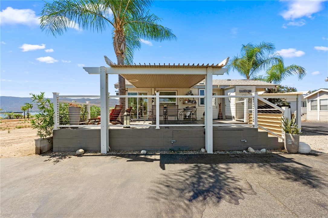 32000 Riverside J-8 Property Photo 8