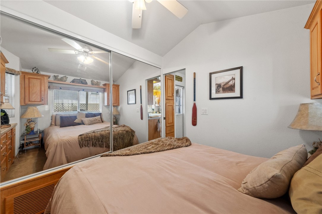 32000 Riverside J-8 Property Photo 22